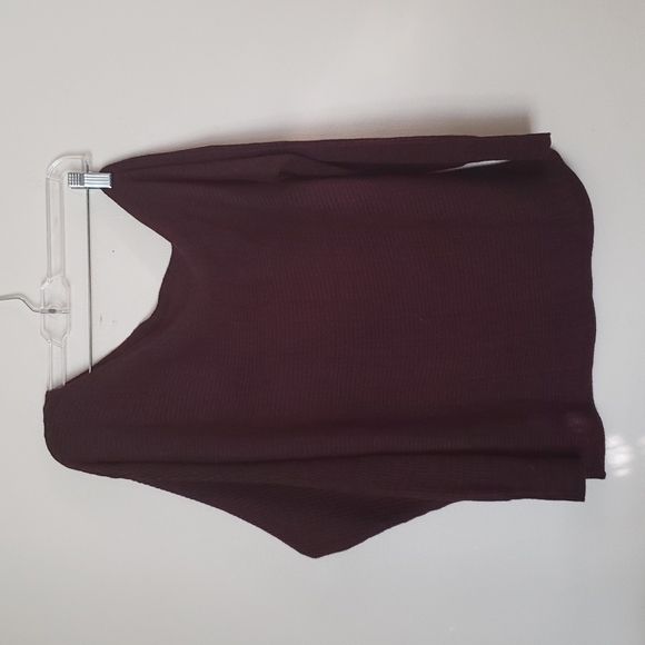 Amazon off shoulder red long sleeve sweater, women's size large - Picture 5 of 6